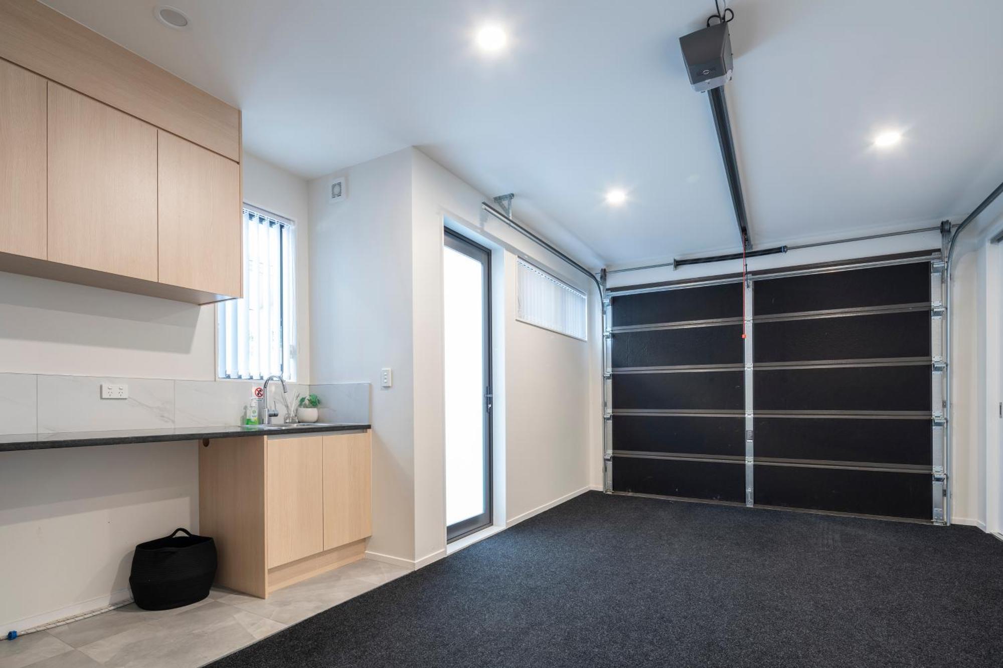 Modern Immaculate Residence In Mount Wellington Auckland Exterior foto