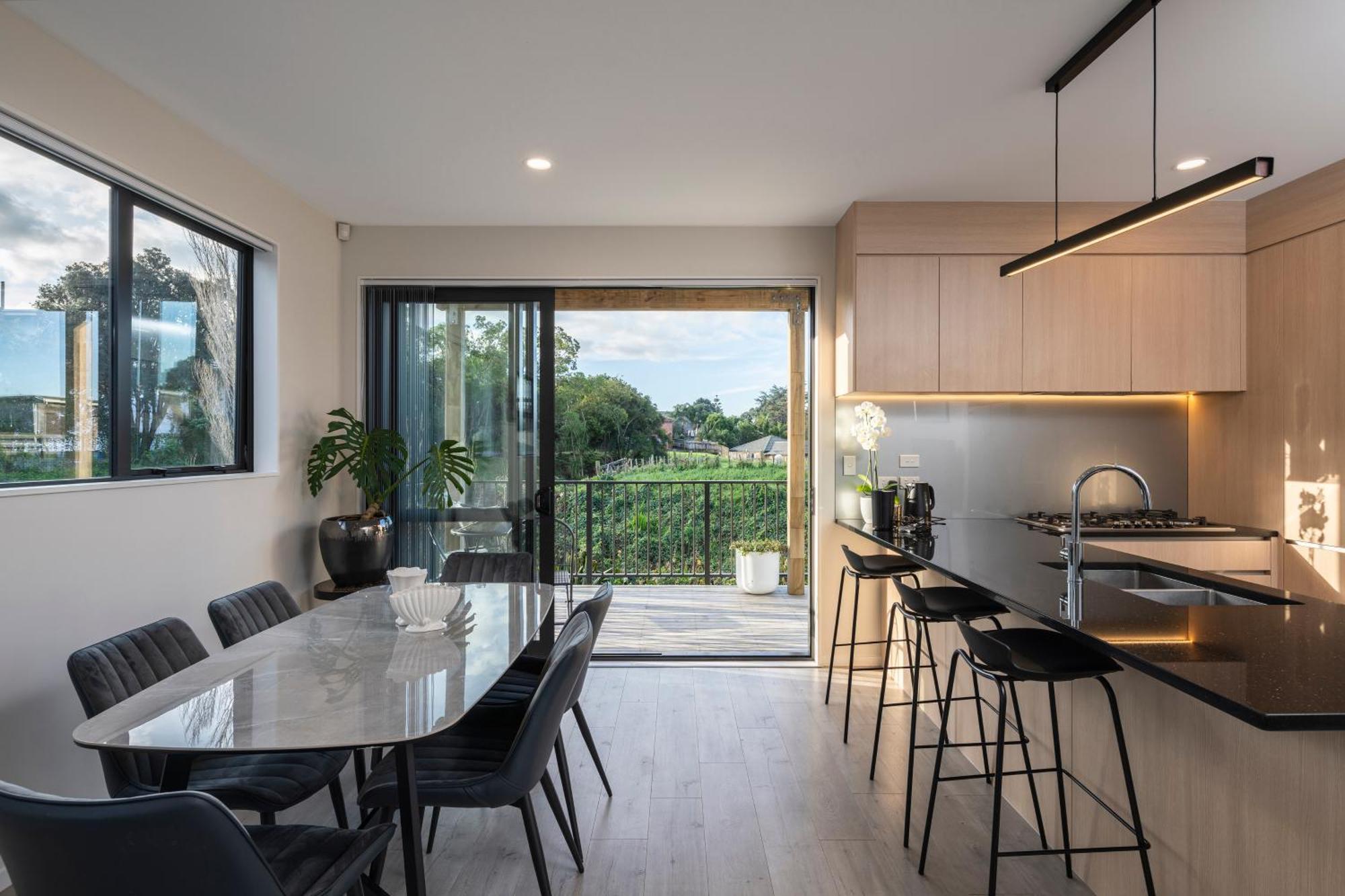Modern Immaculate Residence In Mount Wellington Auckland Exterior foto